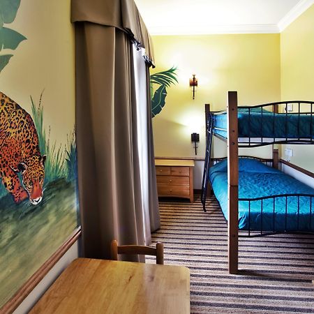 Holiday Inn Express Hotel & Suites Byron By Ihg Экстерьер фото
