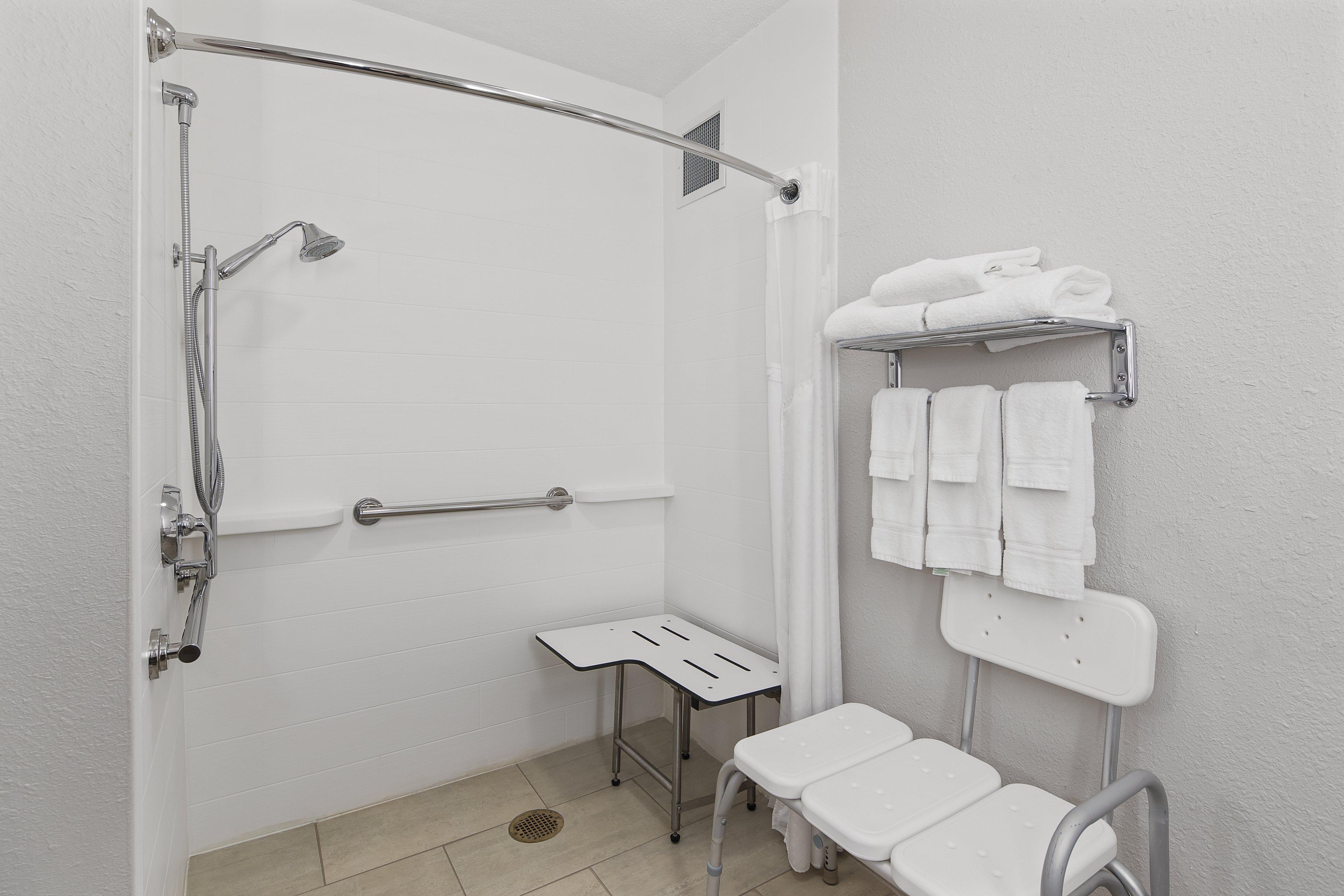 Holiday Inn Express Hotel & Suites Byron By Ihg Экстерьер фото