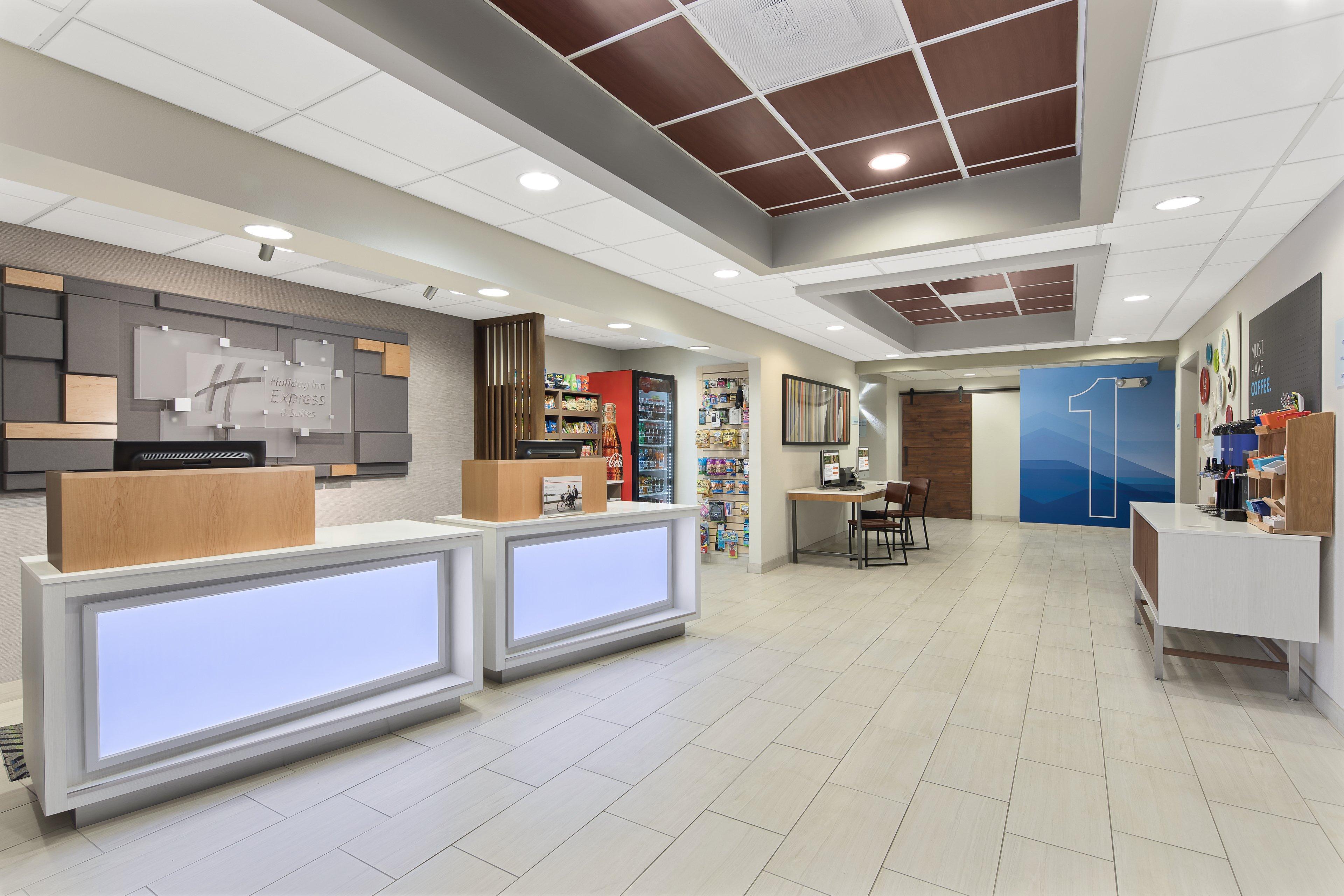 Holiday Inn Express Hotel & Suites Byron By Ihg Экстерьер фото